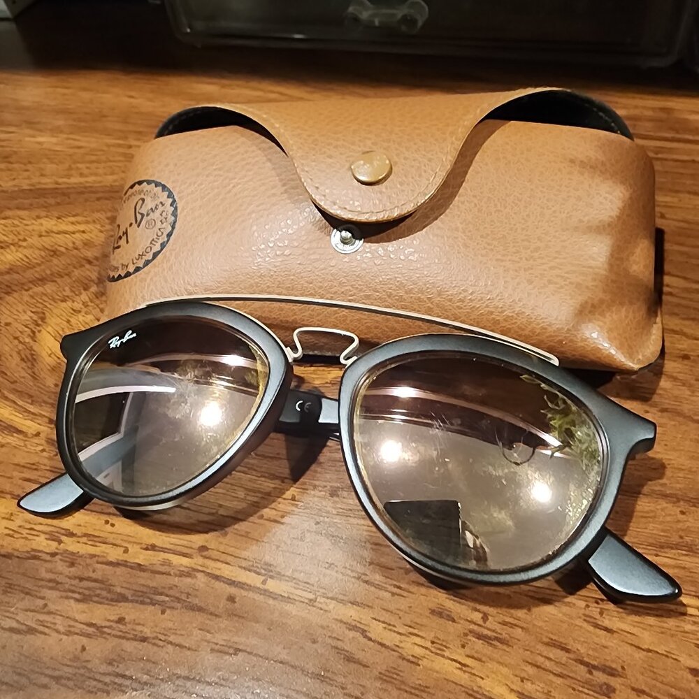 Rayban RB4257 GATSBY sunglasses tortoise frame pink mirror lens